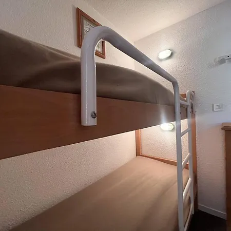 Apartment Spacieux Pour 6 Pers A Avec Balcon Et Vue Sur Les Pistes - Fr-1-355-66 *